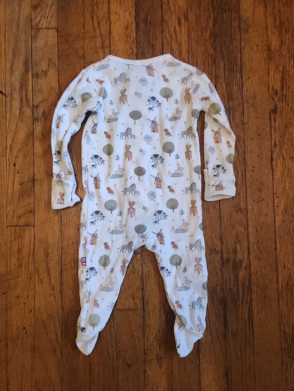 MAGNETIC ME 3-6 Month 2 Piece Organic Cotton Footie Bundle - Picture 7 of 10